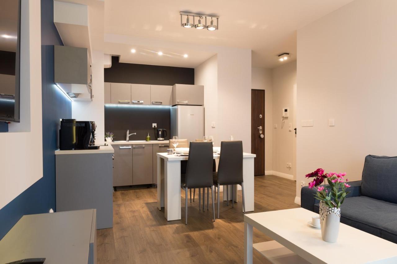 Apartlogy Aura2 78 - Experience Intelligent Living While Travelling Lägenhet Gdańsk Exteriör bild