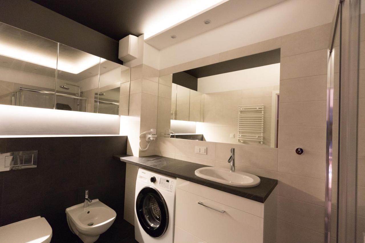 Apartlogy Aura2 78 - Experience Intelligent Living While Travelling Lägenhet Gdańsk Exteriör bild