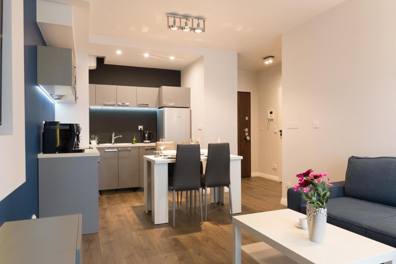 Apartlogy Aura2 78 - Experience Intelligent Living While Travelling Lägenhet Gdańsk Exteriör bild